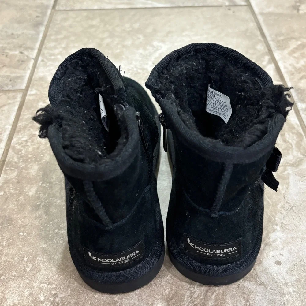Koolaburra by UGG Victoria Black Suede Bow Short Boots Kids 13 1117810